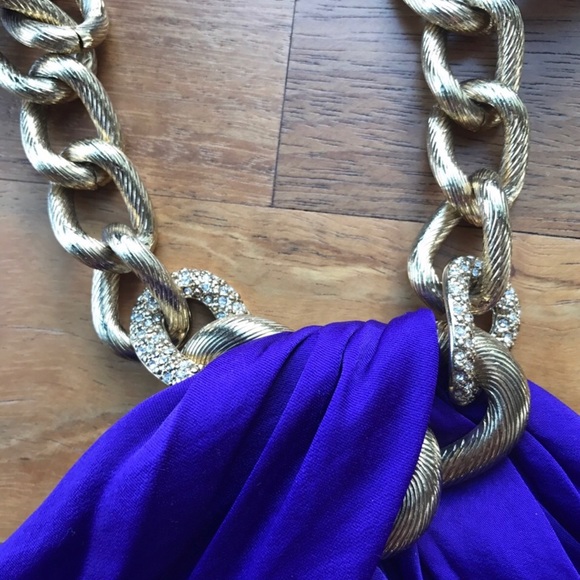 Clothes - Picture 10 of 10